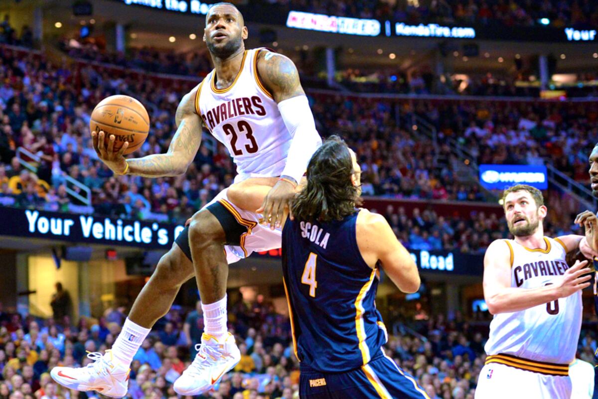 LeBron James, Cavs Making Hero Ball Work and Other Friday Takeaways