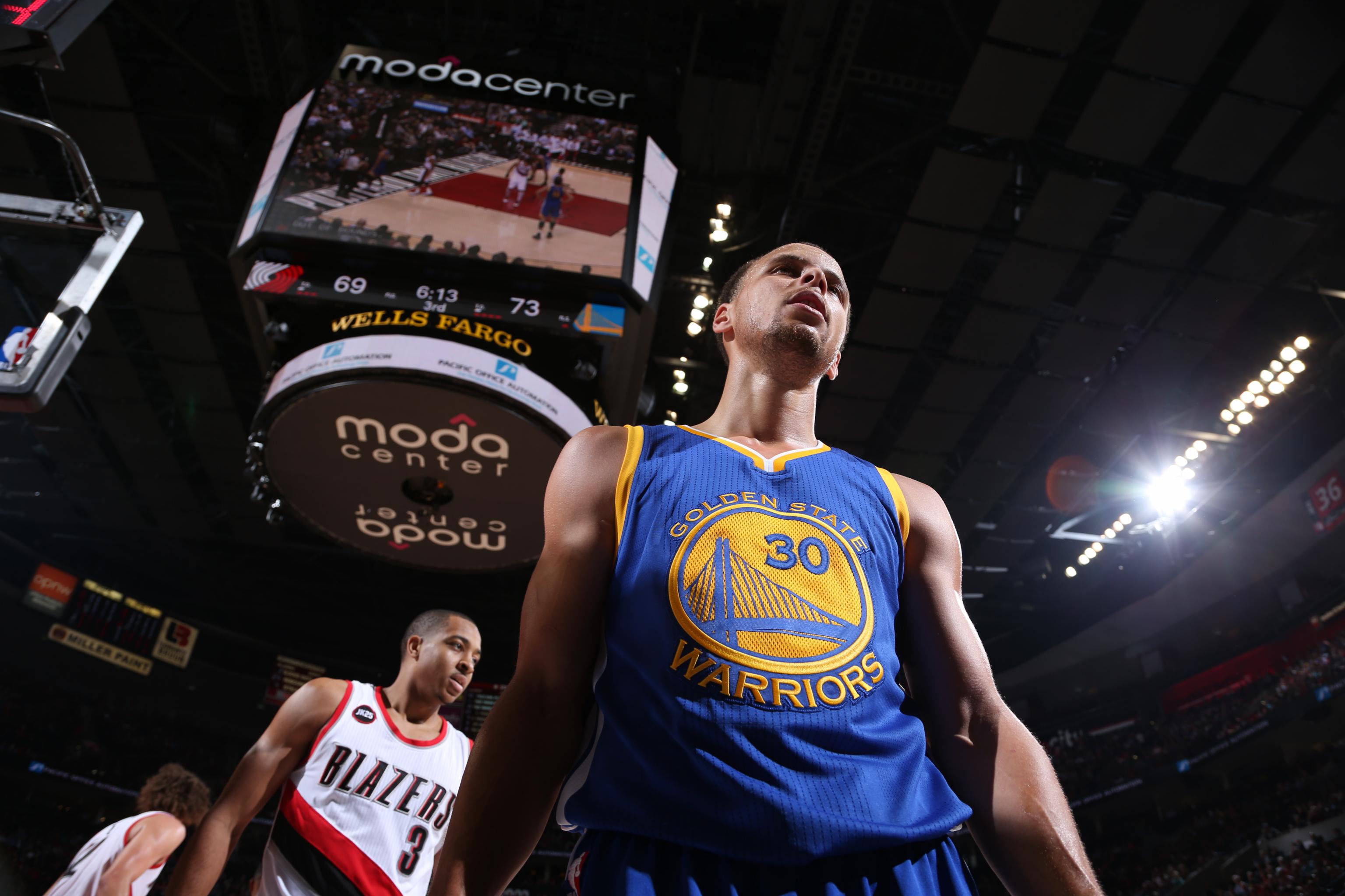 Warriors game analysis: How Stephen Curry Trapped Damian Lillard