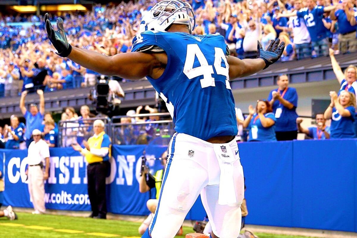 The Most Overrated and Underrated NFL Free Agents Still Available