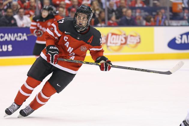 TORONTO, ON - JANUARY 4:  Connor McDavid #17 of Team Canada skates against Team Slovakia during a semi-final game at the 2015 IIHF World Junior Hockey Championship at the Air Canada Centre on January 4, 2015 in Toronto, Ontario, Canada. Team Canada defeated Team Slovakia 5-1 to advance to the gold medal final. (Photo by Claus Andersen/Getty Images)