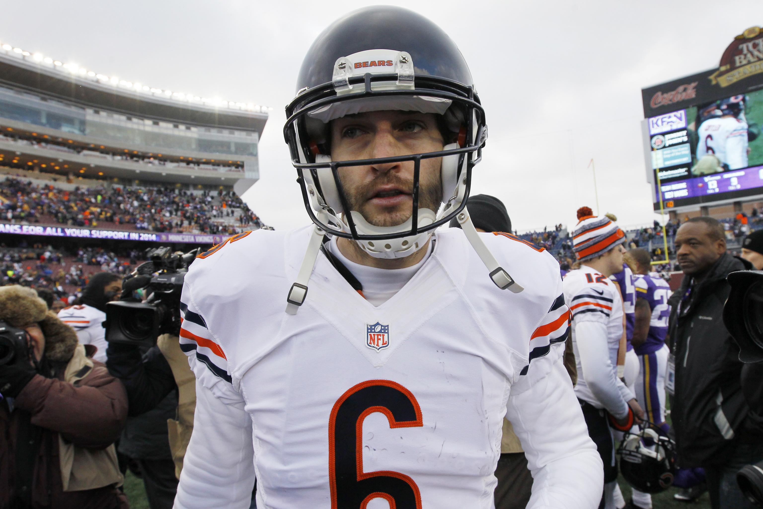 Chicago Bears: Teammates Could Make Jay Cutler Removal Difficult