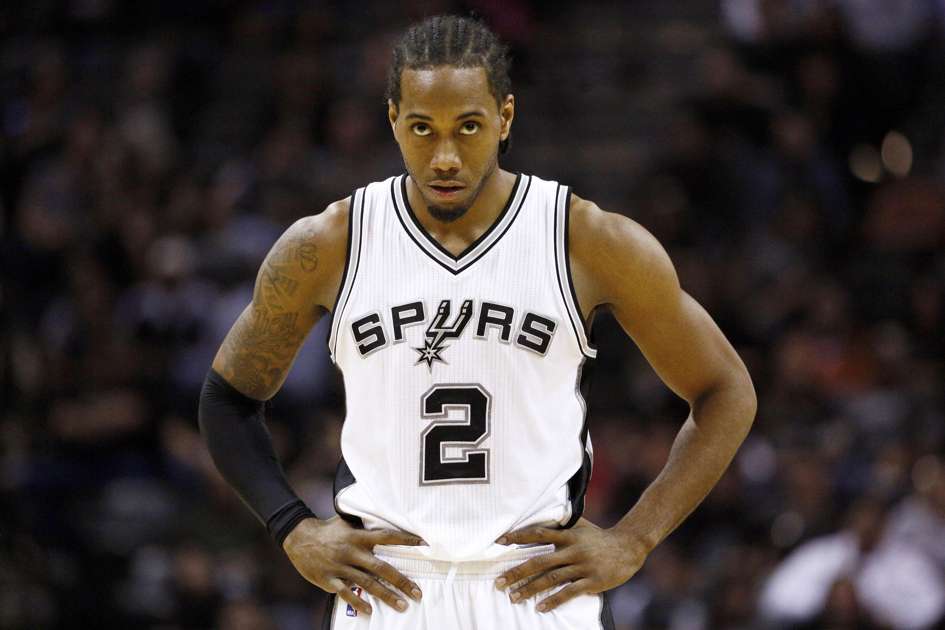 Group Chat': What Is Going on With Kawhi Leonard and the Spurs