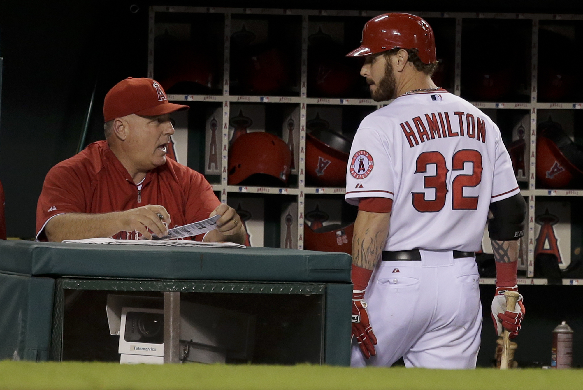 Josh Hamilton says attempts to speak to Angels' Arte Moreno rejected