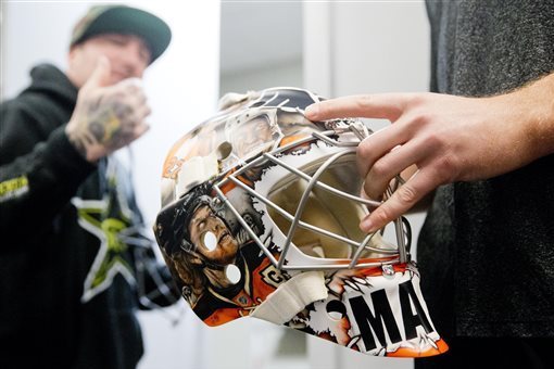 Winnipeg man's old goalie mask heads to the Hockey Hall of Fame