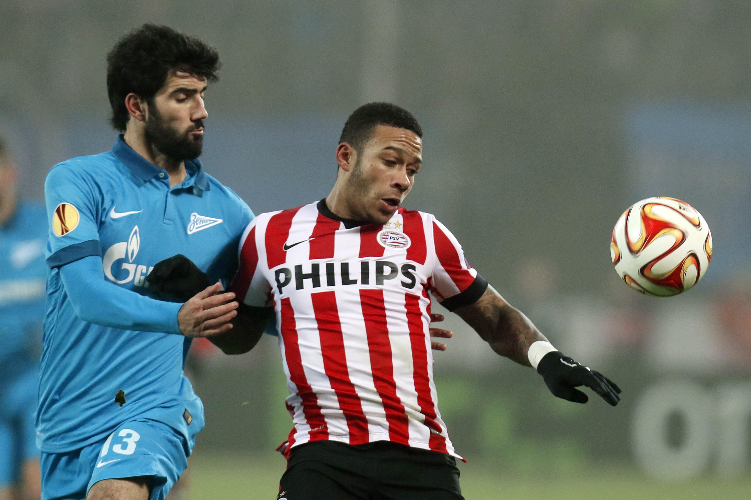 Memphis Depay was too young at Manchester United says Ronald