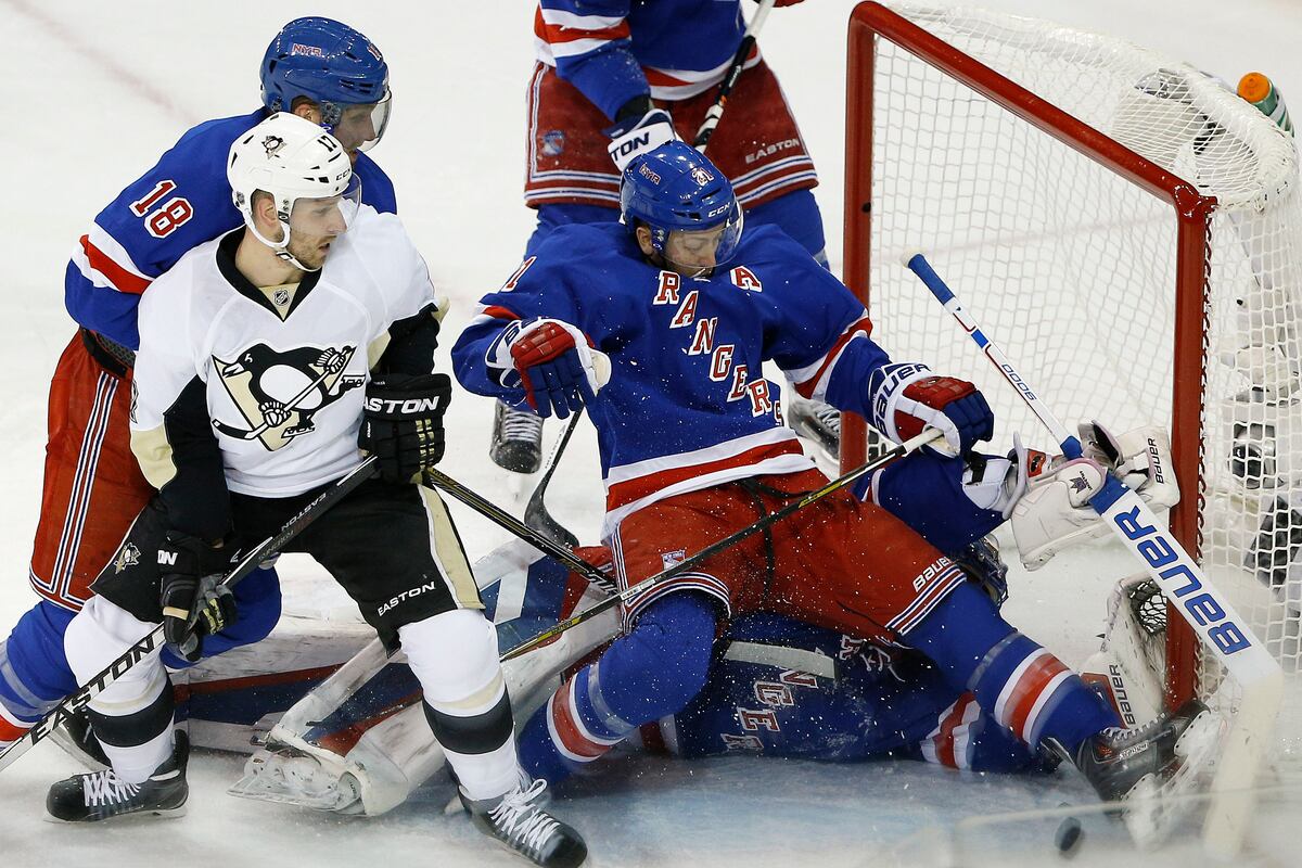 Penguins vs. Rangers: Game 5 Score and Twitter Reaction from 2015 NHL