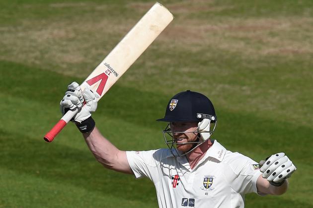 CHESTER-LE-STREET, ENGLAND - SEPTEMBER 02:  Paul Collingwood of Durham celebrates hitting a century during the LV County Championship match between Durham and Nottinghamshire  at The Riverside on September 2, 2014 in Chester-le-Street, England.  (Photo by Nigel Roddis/Getty Images)