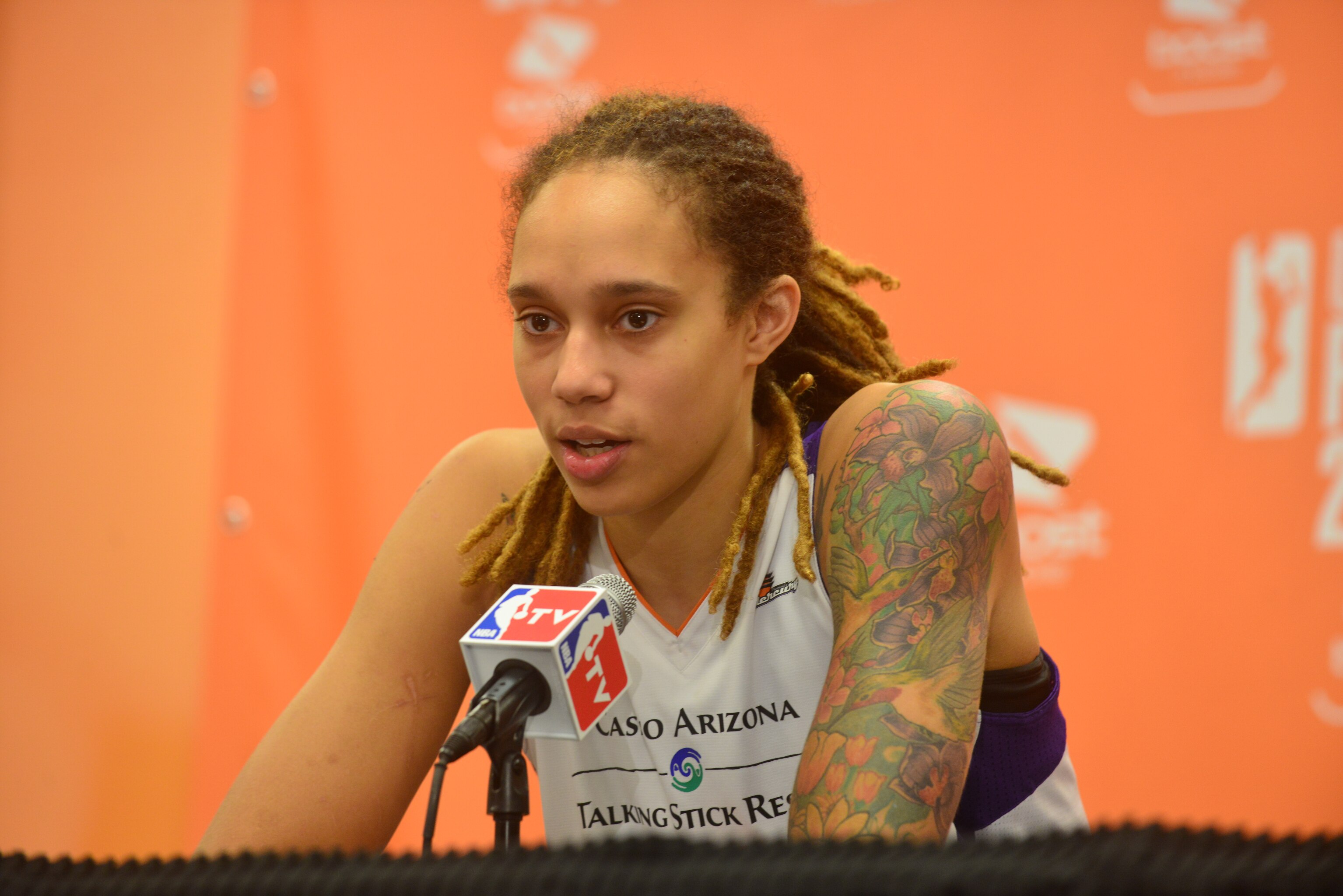Griner And Johnson: Domestic Violence Arrest Rocks Wnba - 7nok1ut