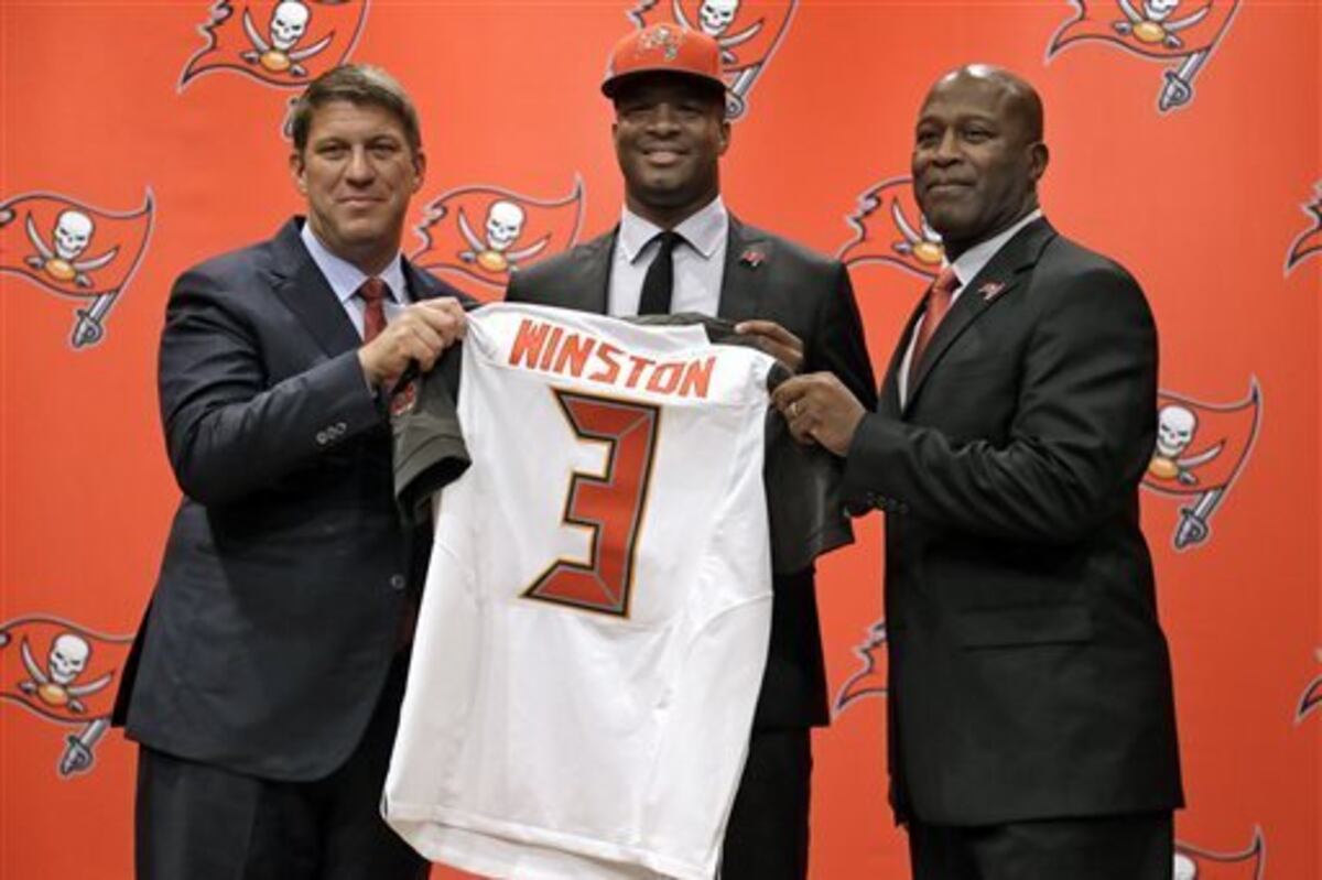 TAMPA BAY BUCCANEERS NEWS STATS TRADE RUMORS DEPTH CHART visual data 8