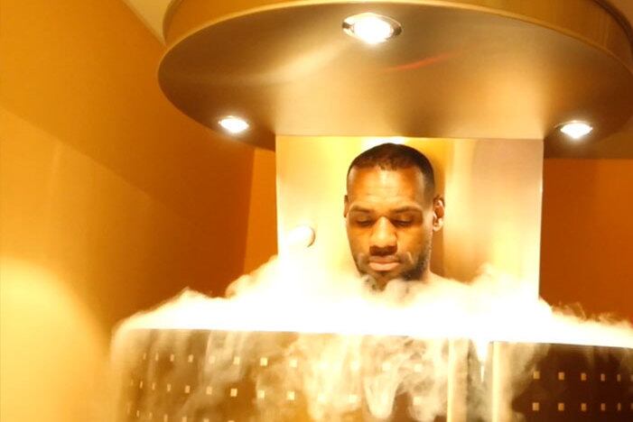 LeBron James tiene cámaras de crioterapia en su casa