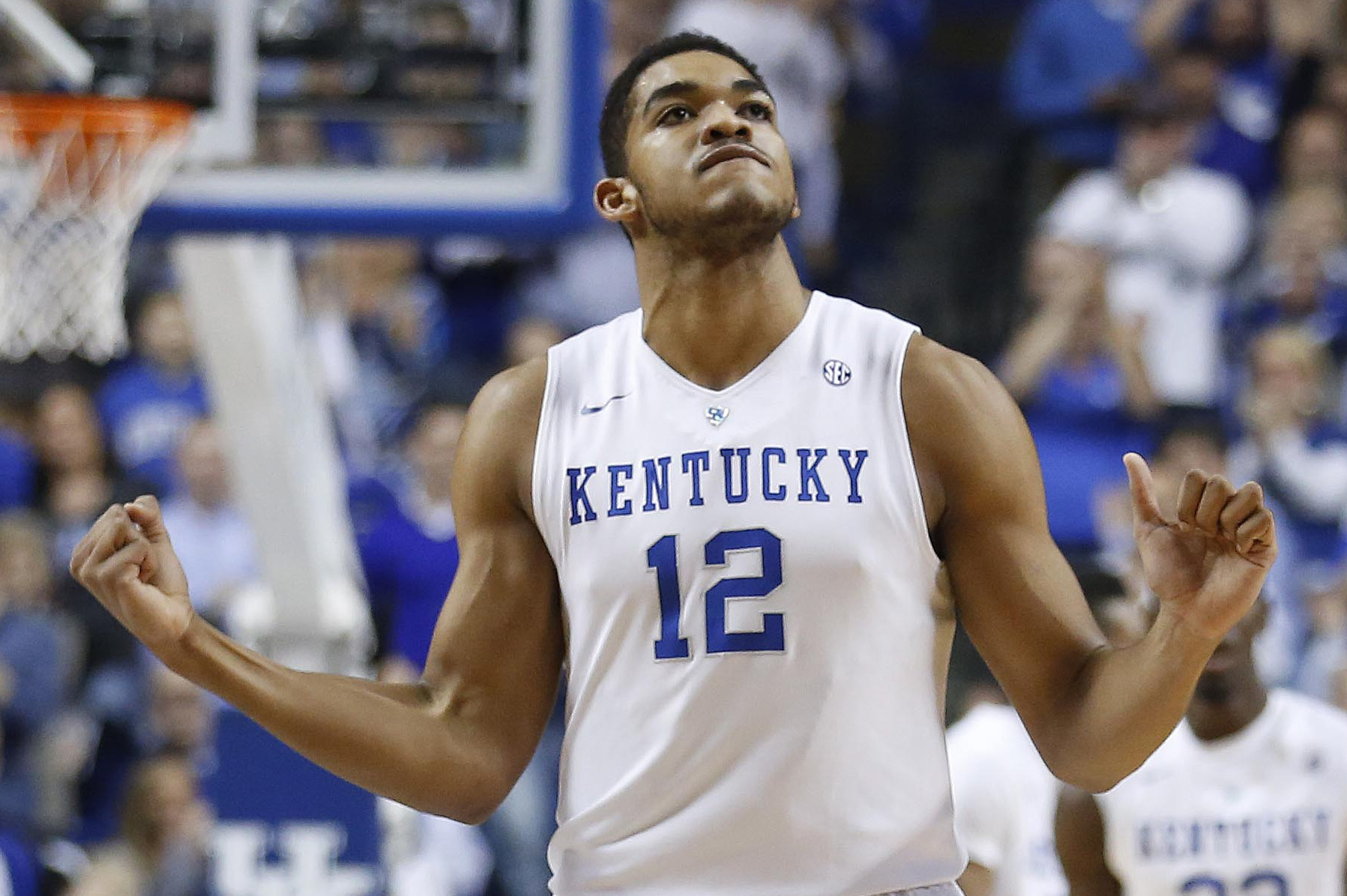 Knicks mantêm interesse em Karl-Anthony Towns