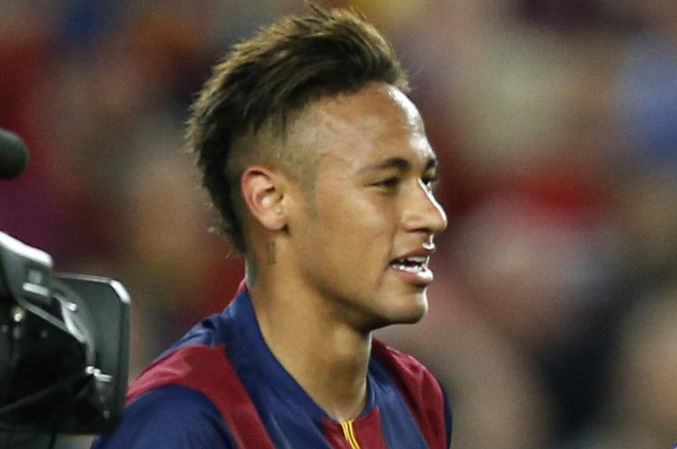 Neymar Spends 'At Least' €2,000 a Month on His Hair 
