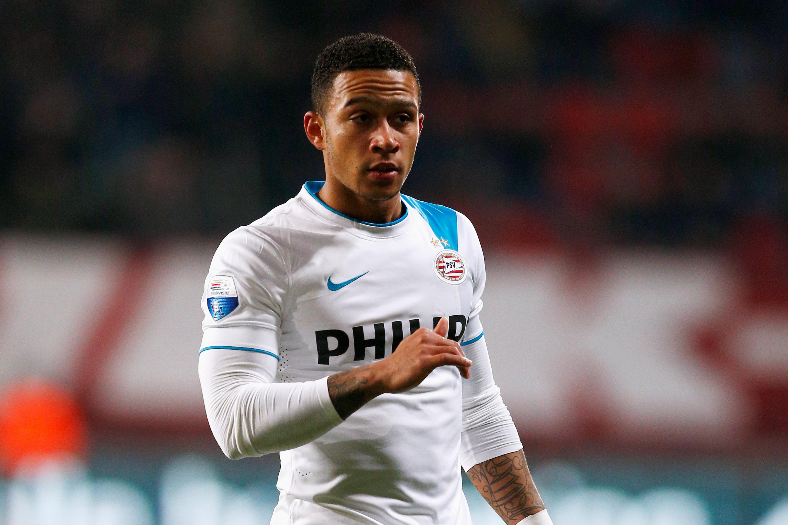 Manchester United winger Memphis Depay returns to PSV to say