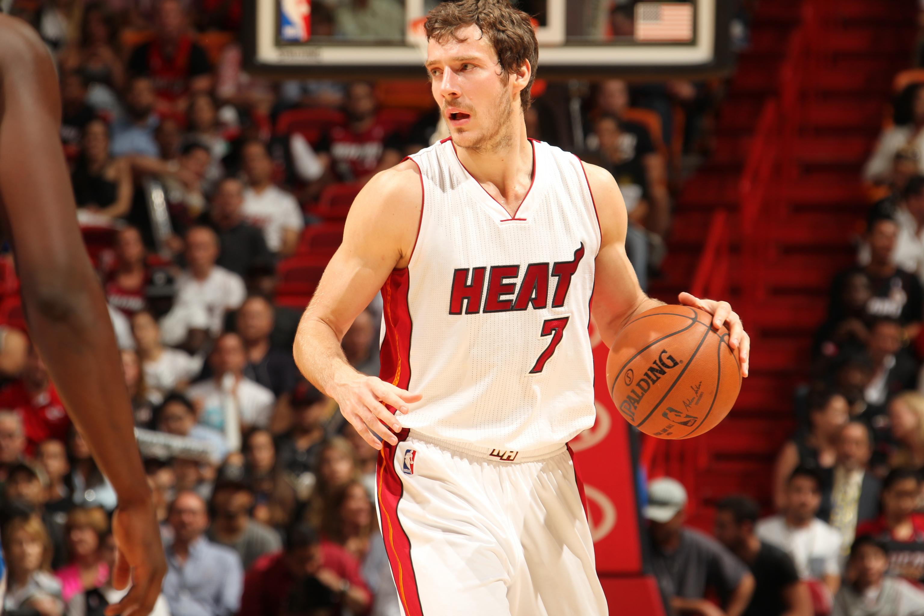 Goran Dragic Re Signs With Heat Latest Contract Details Comments And Reaction Bleacher Report Latest News Videos And Highlights