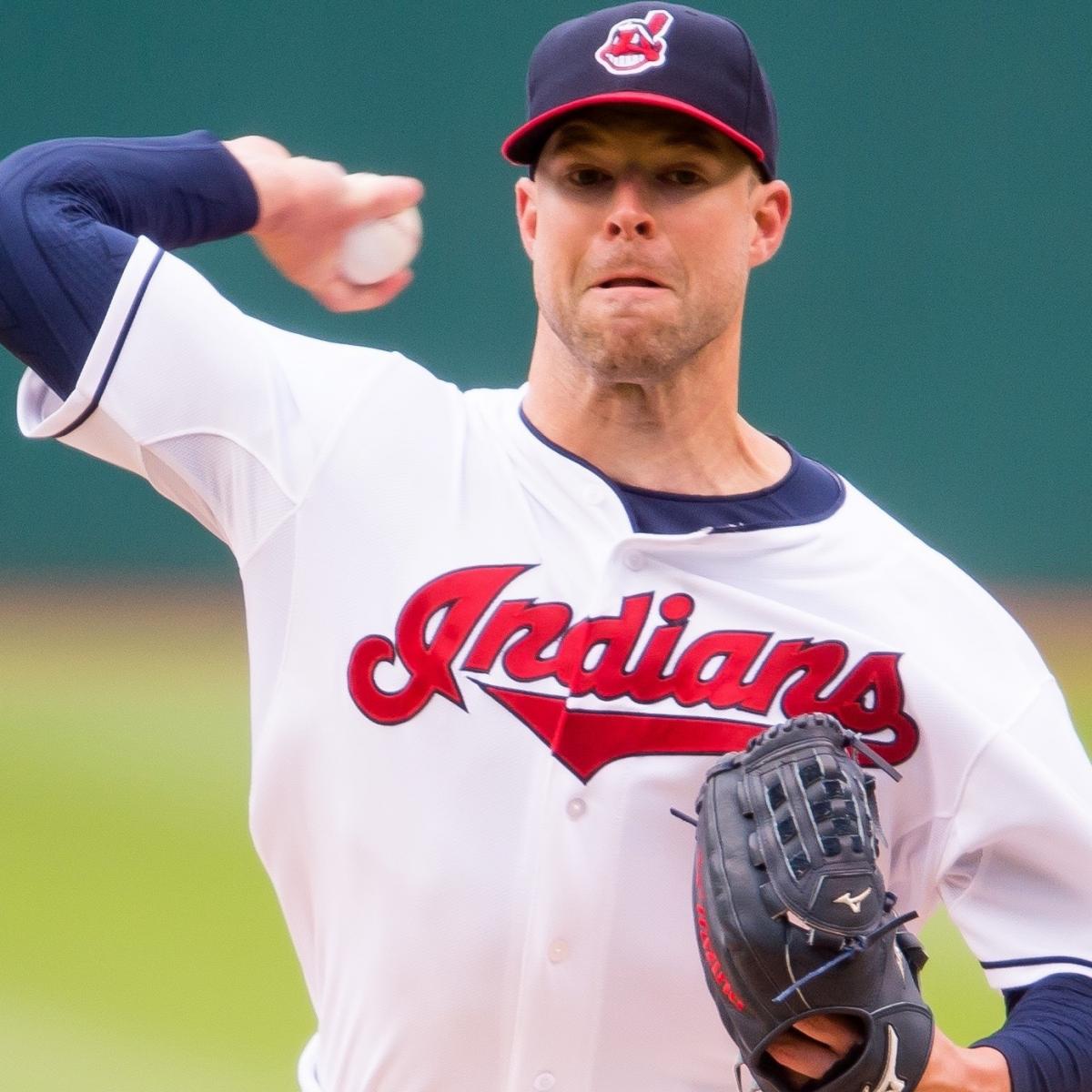 Corey Kluber's solid eight innings carry Indians to 10th consecutive victory