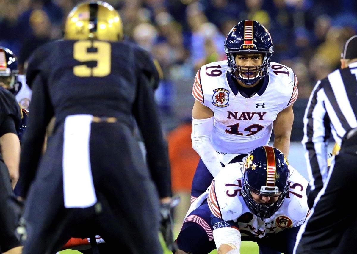 Army, Navy reveal unique uniforms ahead of 2021 rivalry game