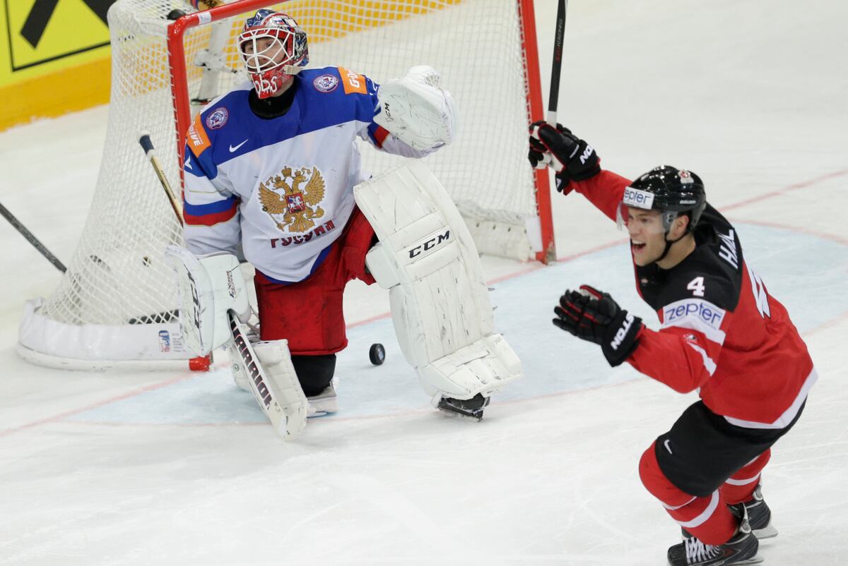 World Hockey Championships 2015 Final: Russia vs. Canada ...