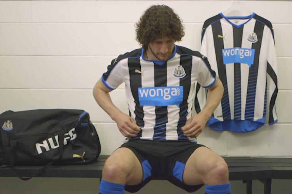schilder voorzichtig Merchandising Newcastle United's 2015/16 Kit Launch Revealed Shirt with the Wrong Logo on  It | News, Scores, Highlights, Stats, and Rumors | Bleacher Report