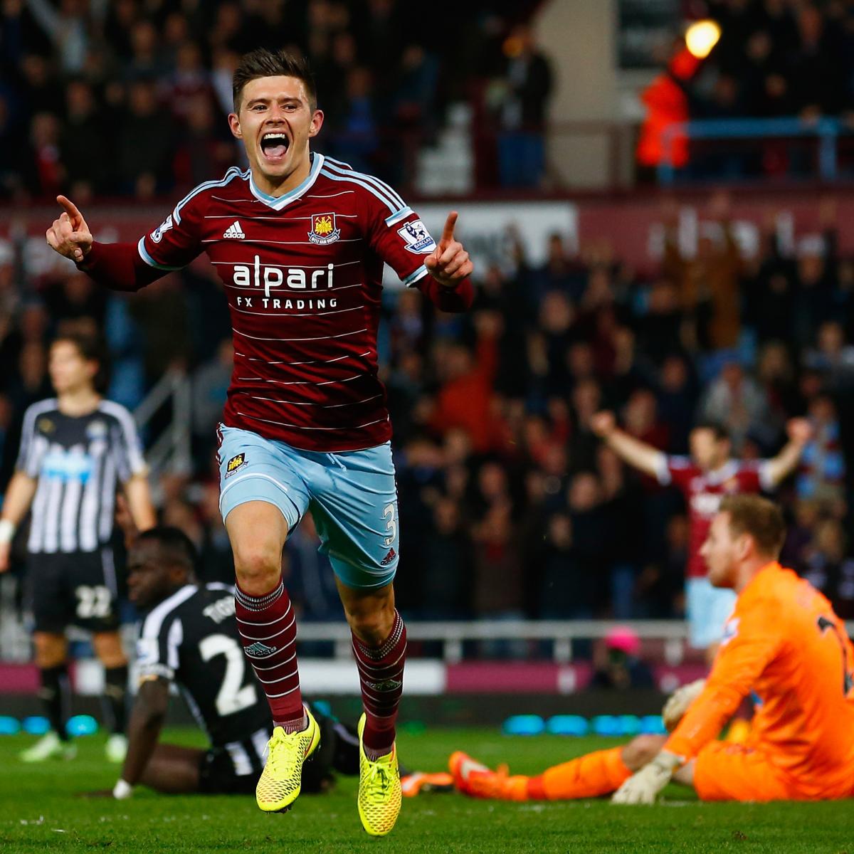 Aaron Cresswell And Dale Jennings Two Careers Two Extremes