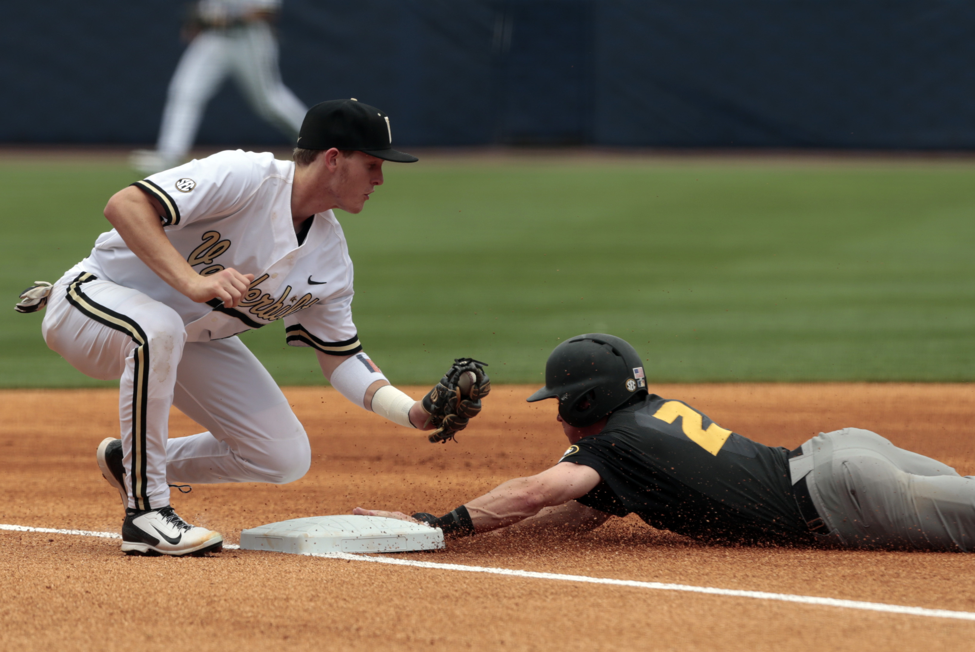 SEC Baseball Tournament 2015 TV Schedule And Friday Bracket SEC Baseball Tournament 2015 TV Schedule And Friday Bracket