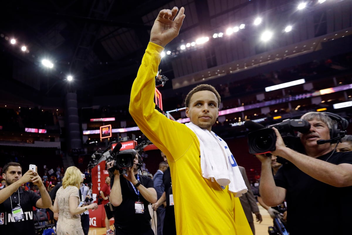 Curry Breaks Reggie Miller s Record For 3 Pointers In A Postseason curry-breaks-reggie-miller-s-record-for-3-pointers-in-a-postseason
