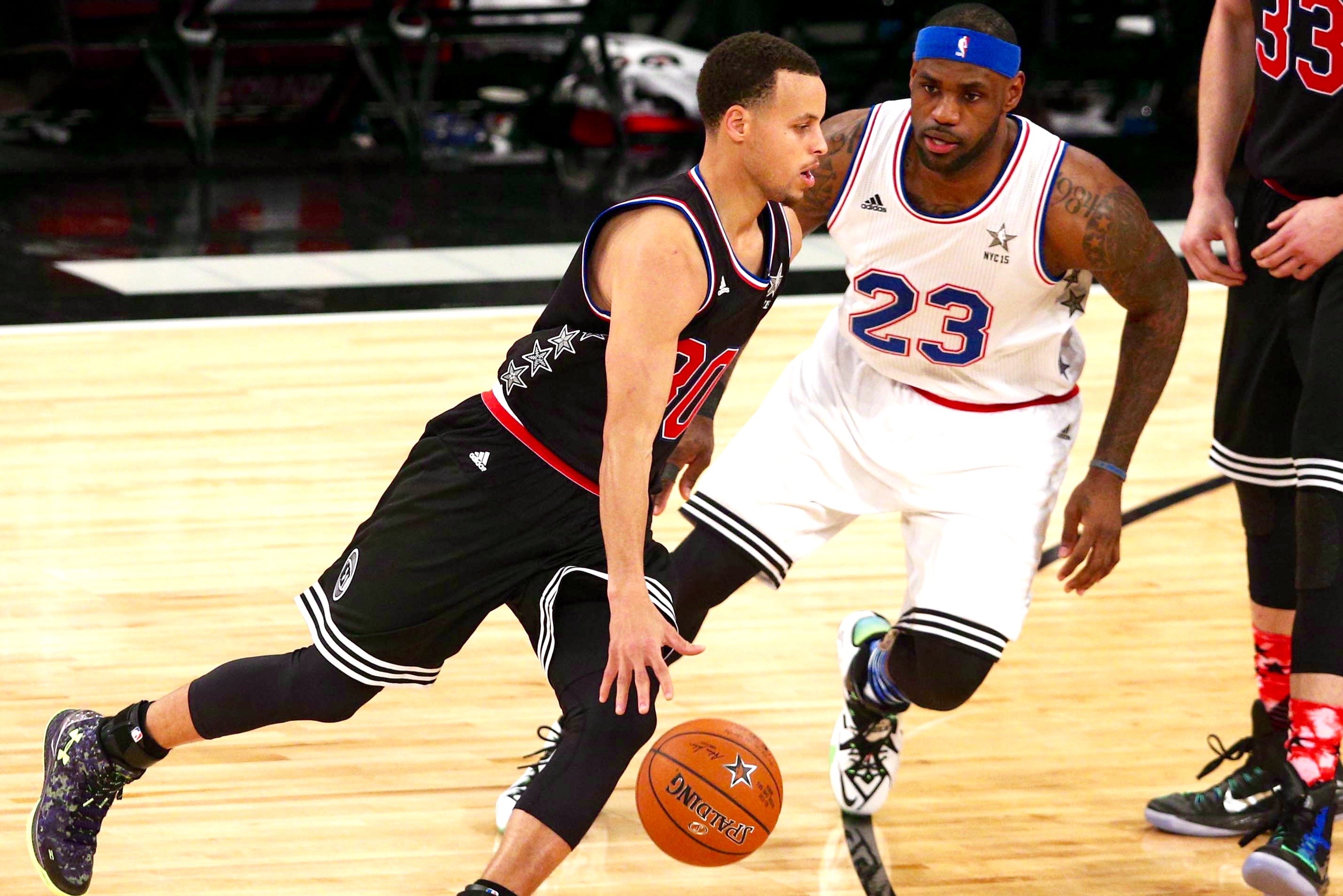 Steph Curry dazzles as Team LeBron wins All-Star Game