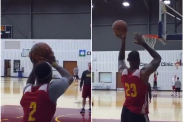 is lebron james ambidextrous