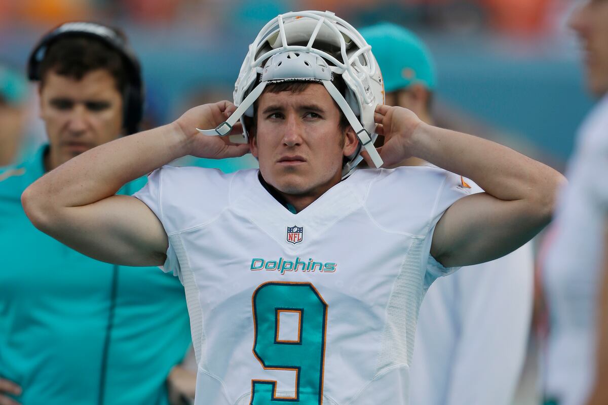 Caleb Sturgis Injury Updates on Dolphins Kicker After Injuring Leg in