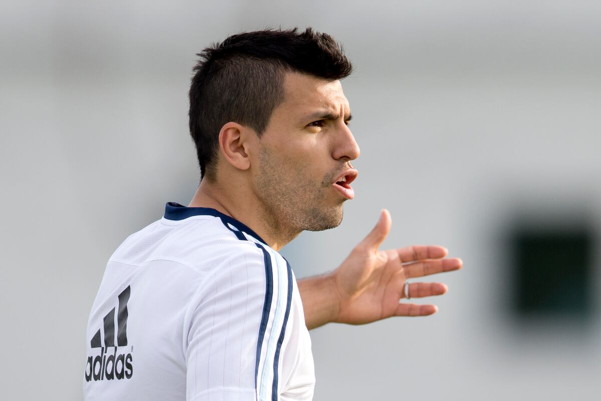 Awesome Sergio Aguero Stakes Claim for Argentina Copa ...