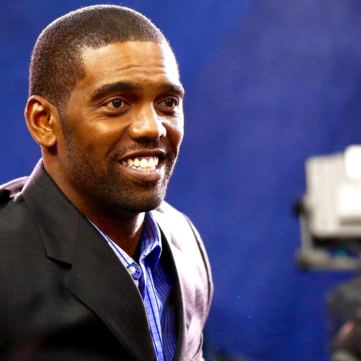 Randy Moss Retires: Remembering The Man Who Personified Fantasy Football 