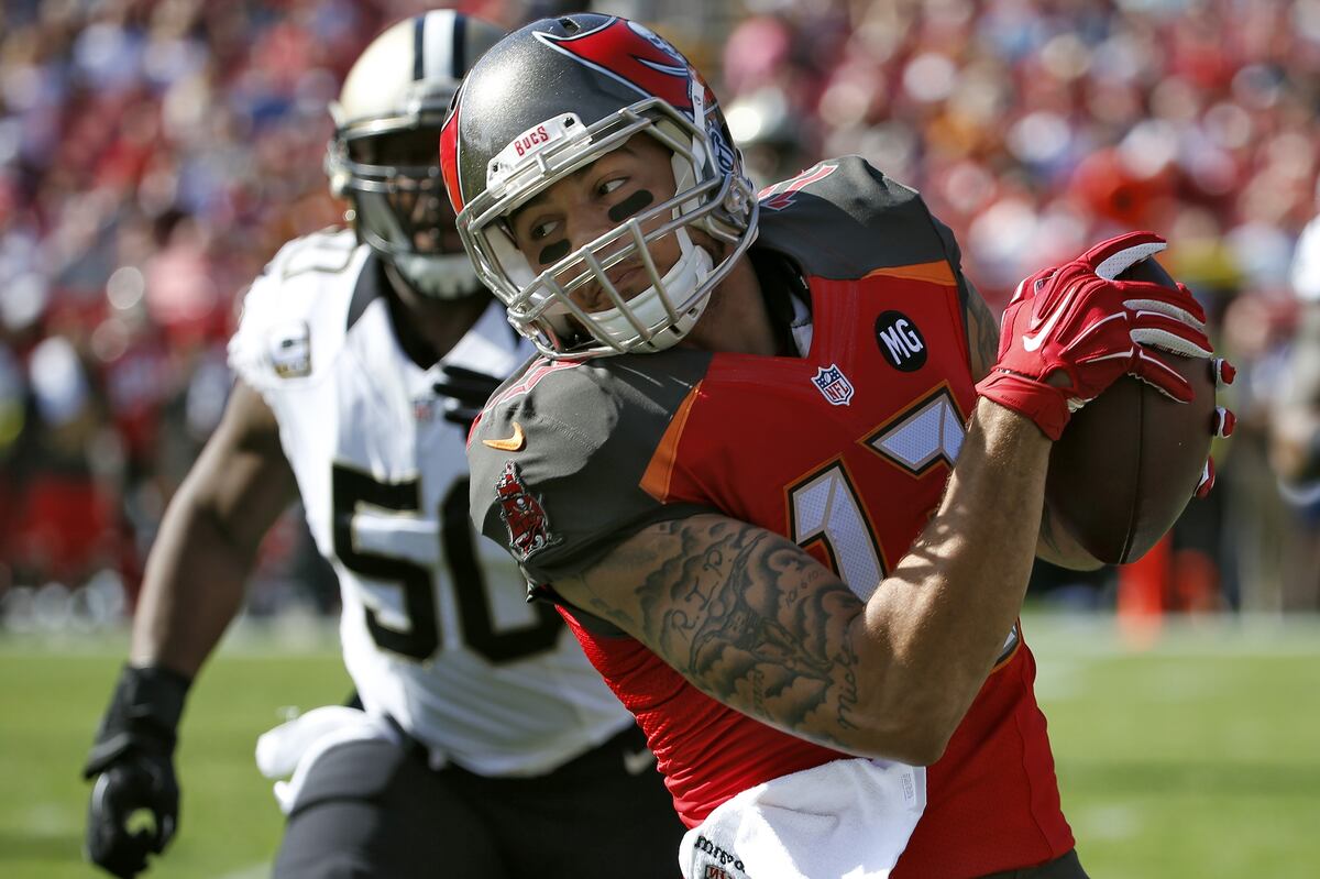 buccaneers full position breakdown and depth chart buccaneers depth chart 2012