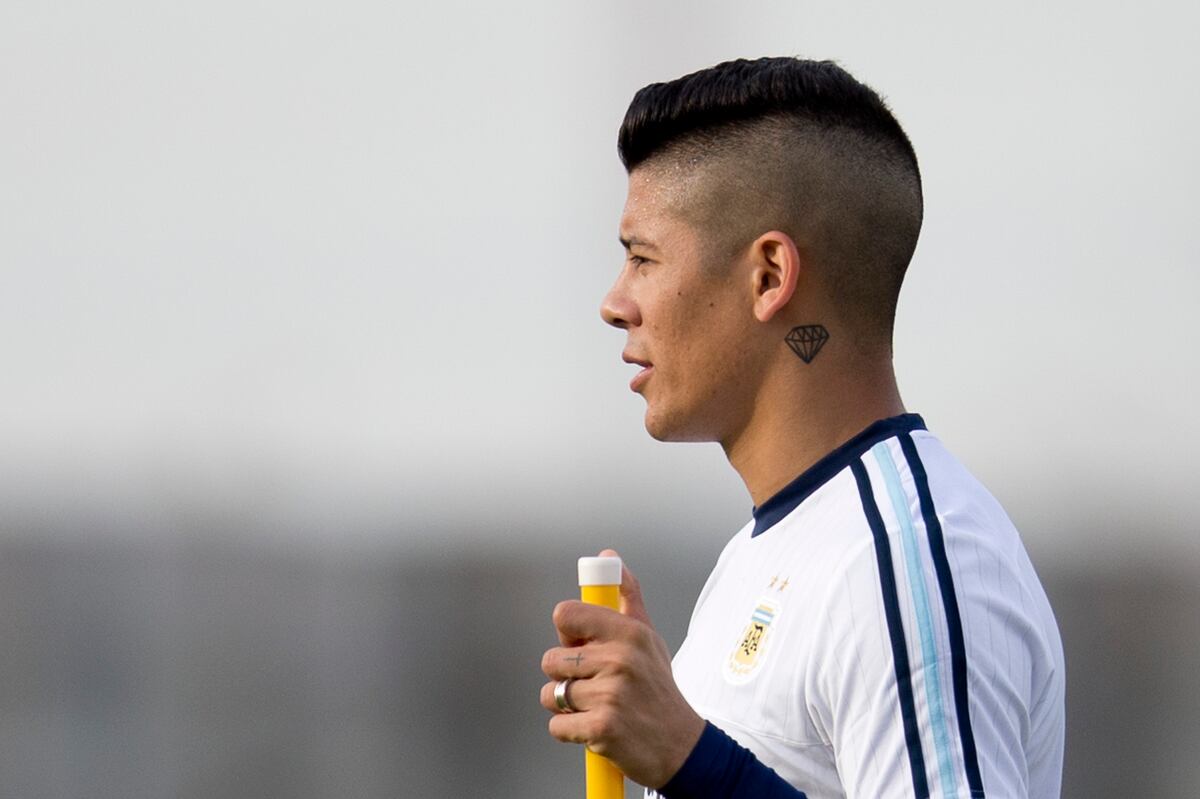 how manchester united s marcos rojo can use copa america to catch