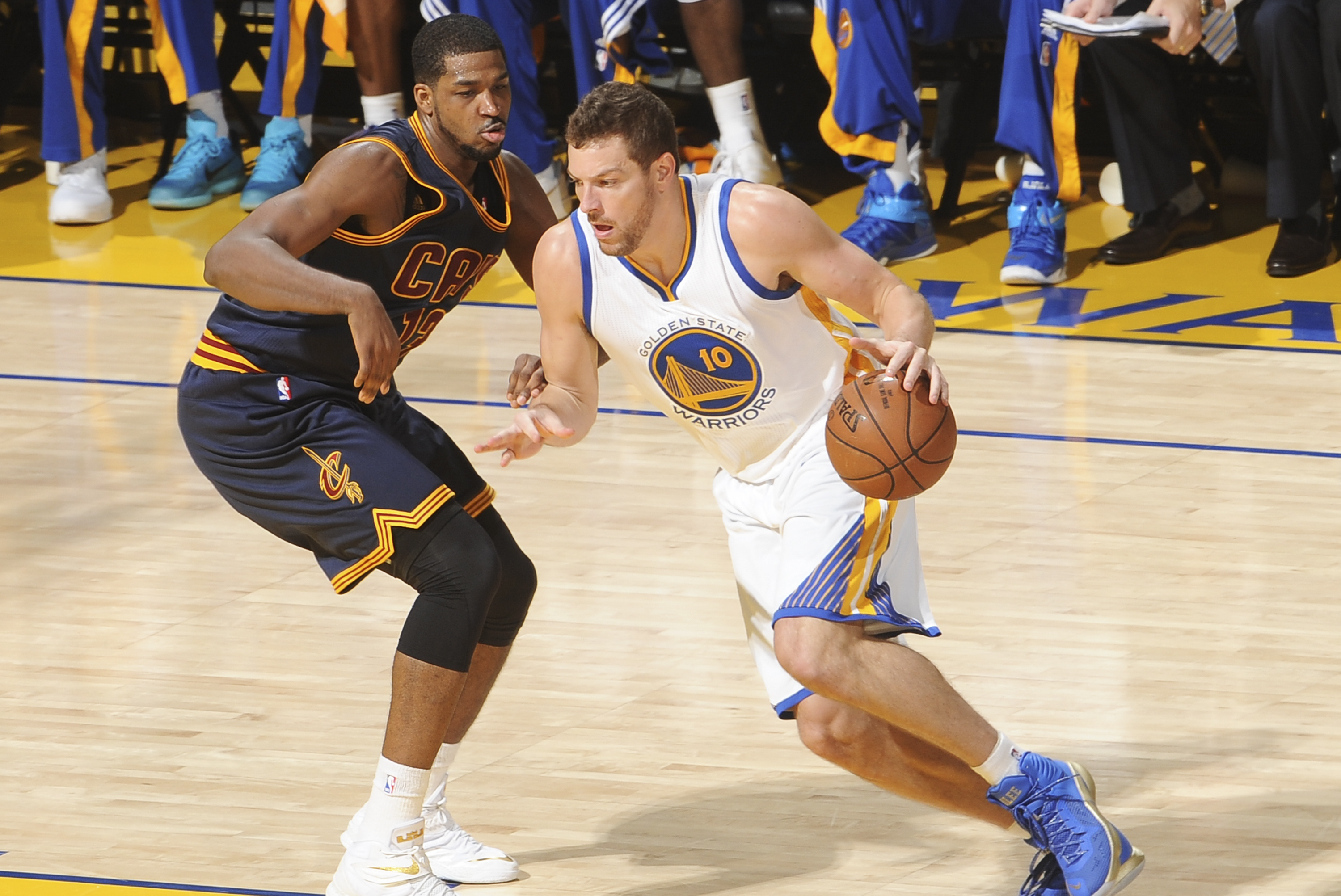 Cavaliers vs. Warriors: Analyzing David Lee's Impact on 2015 Finals | Report Latest News, Videos and Highlights