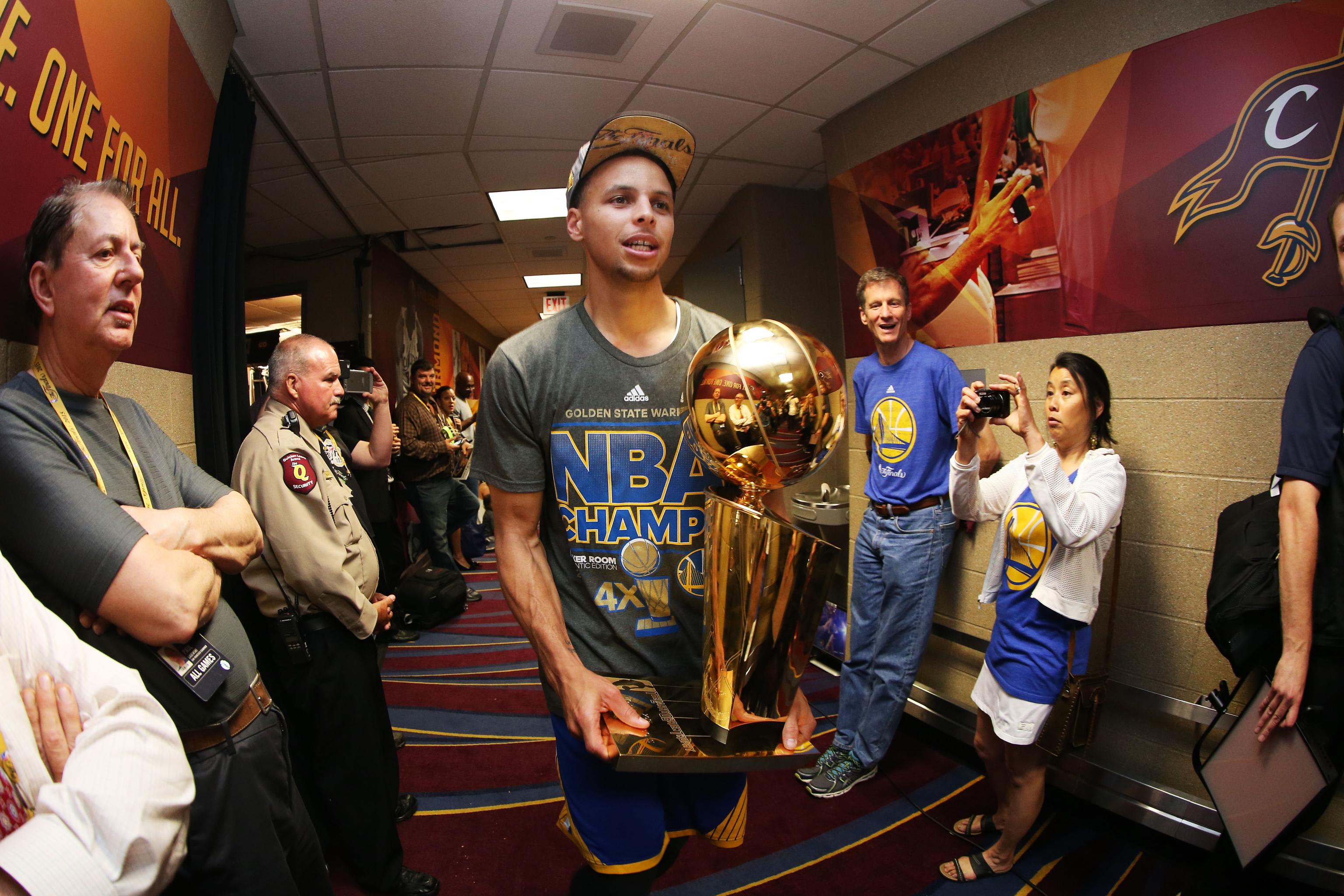 Warriors 2015 NBA Finals Golden Moment T-shirt - San Francisco