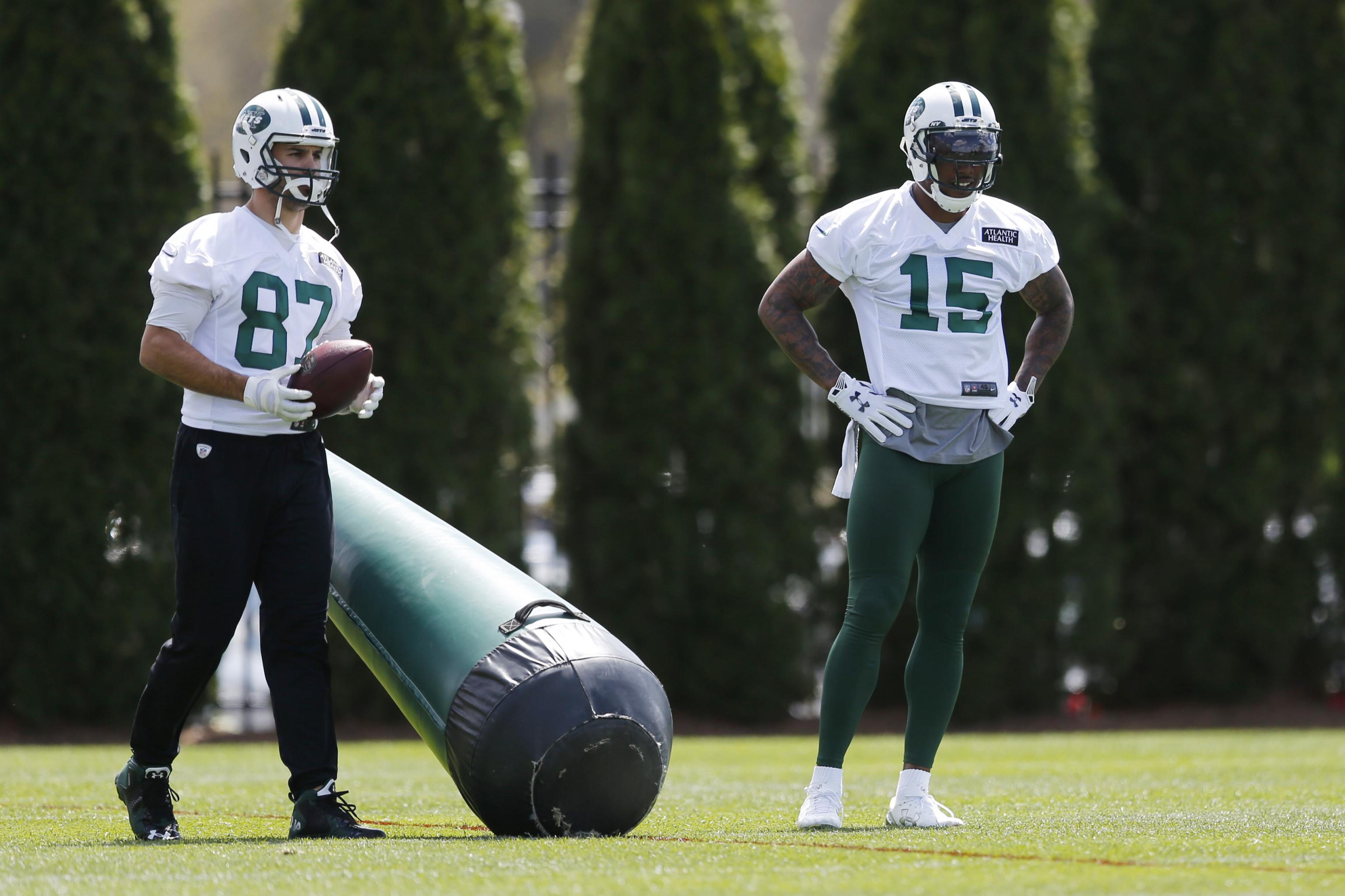 Eric Decker brings Jets new hope of explosive offense