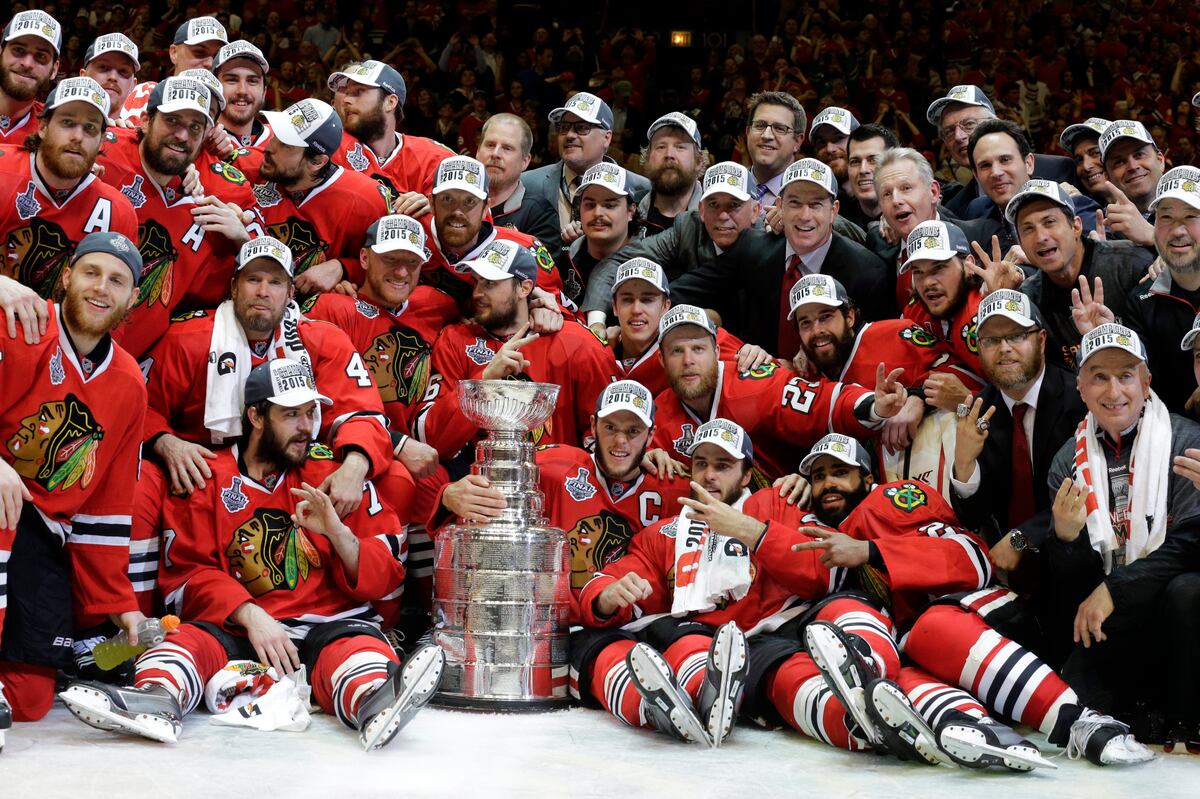 Chicago Blackhawks Parade 2015 TV Schedule Live Stream, Start Time and More News, Scores Chicago Blackhawks Parade 2015 TV Schedule Live Stream, Start Time and More News, Scores
