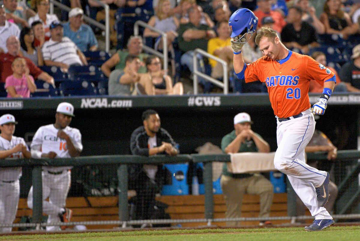 College Baseball World Series 2015: Wednesday Winner, Scores, Bracket