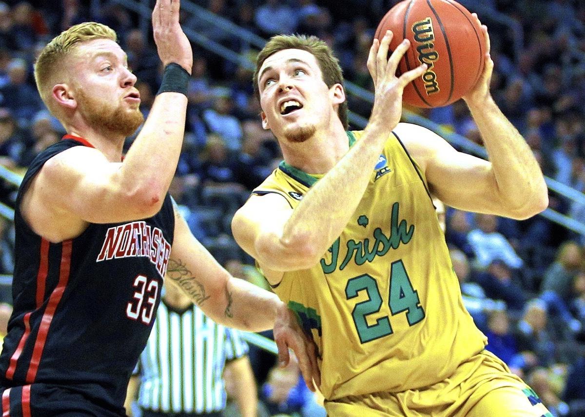 Former Notre Dame star Pat Connaughton exercises option to remain