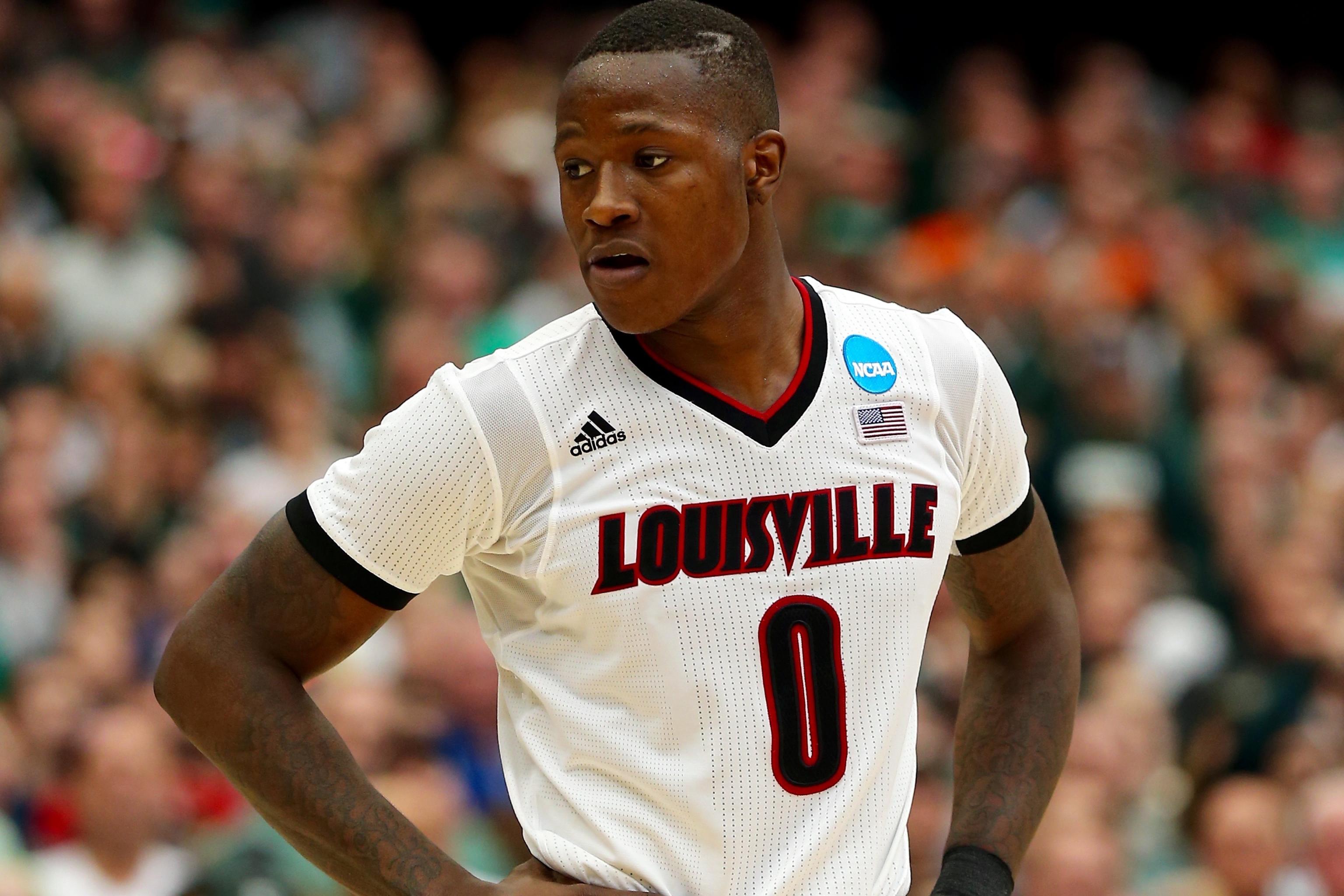 IMAGES: UofL, Adidas debut Young Patriot uniform for Veterans Day