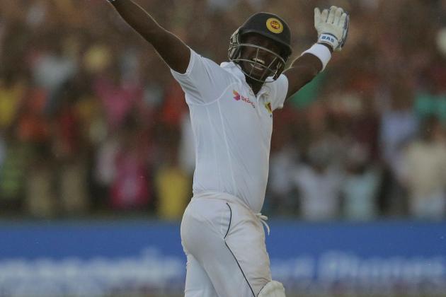 Sri Lankan cricket captain Angelo Mathews celebrates after scoring the winning run against Pakistan during their first test cricket match in Galle, Sri Lanka, Sunday, Aug.10, 2014. Sri Lanka won by seven wickets. (AP Photo/Eranga Jayawardena)