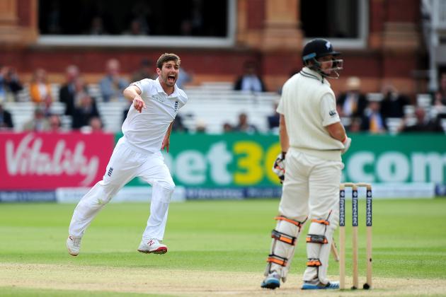 LONDON, ENGLAND - MAY 25:  Mark Wood of England celebrates taking the wicket of BJ Watling of New Zealand during day five of the 1st Investec Test Match between England and New Zealand at Lord's Cricket Ground on May 25, 2015 in London, England.  (Photo by Dan Mullan/Getty Images)