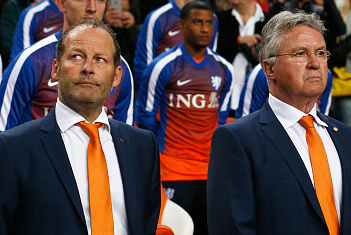 AMSTERDAM, NETHERLANDS - MARCH 28:  Netherlands Manager / Head Coach, Guus Hiddink (C) and his assistants, Danny Blind (L) and Ruud van Nistelrooy (R) look on during the UEFA EURO 2016 qualifier match bewteen the Netherlands and Turkey held at Amsterdam Arena on March 28, 2015 in Amsterdam, Netherlands.  (Photo by Dean Mouhtaropoulos/Getty Images)