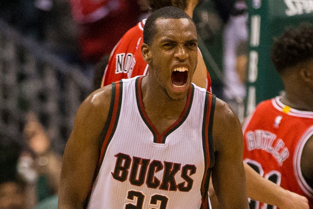 Khris Middleton S New Contract Shows Brand New Value Of 3 And D In Today S Nba Bleacher Report Latest News Videos And Highlights