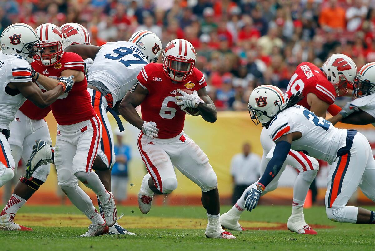 10 College Football Players Who Will Reach Elite Status in 2015 News