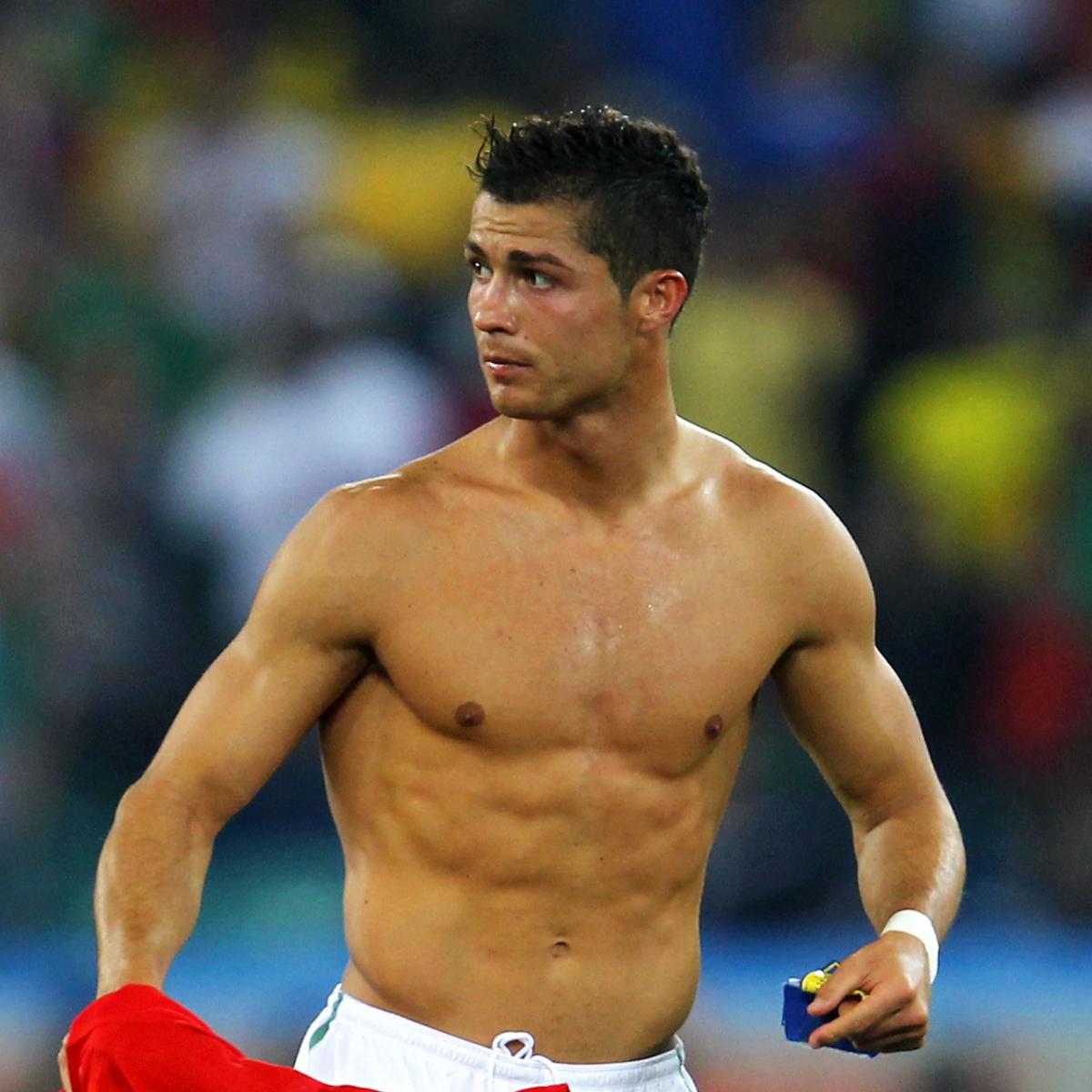 Cristiano Ronaldo Was Told He Was Too Skinny to Be a Footballer When He ...