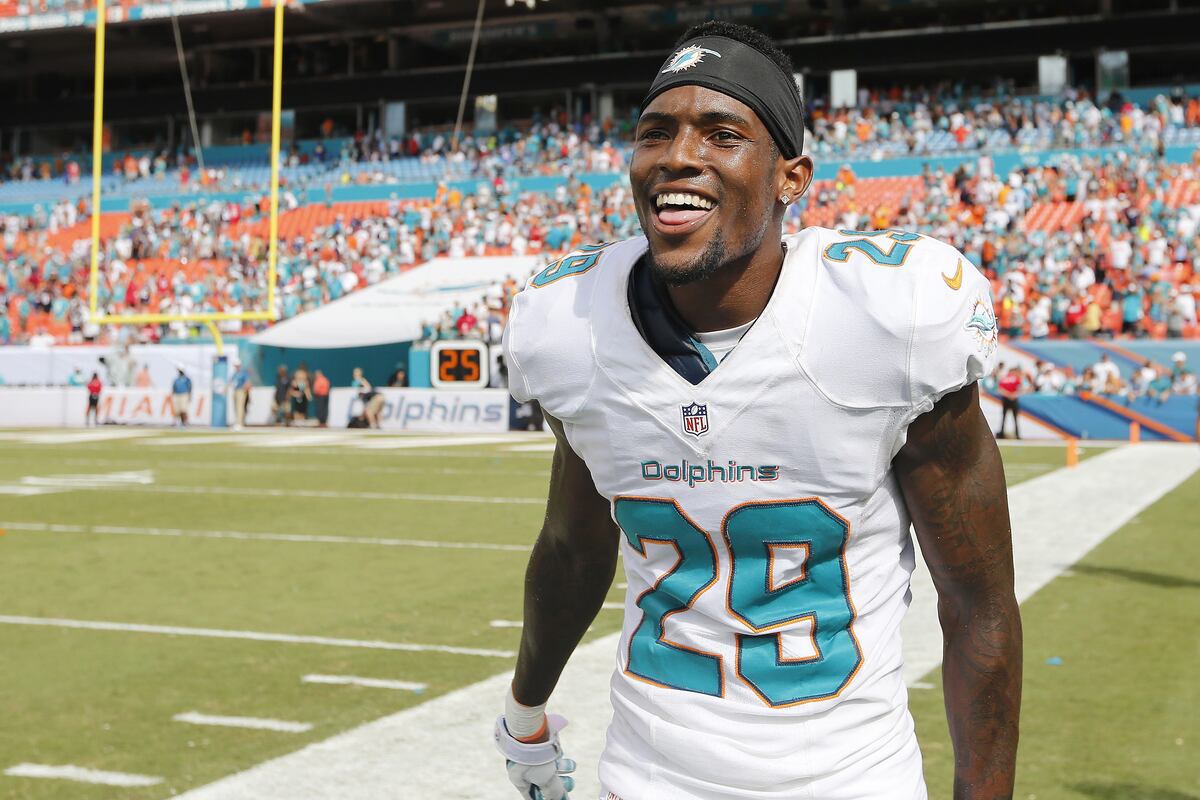 Ranking Miami Dolphins' Top 5 Sleepers to Watch in Camp News, Scores