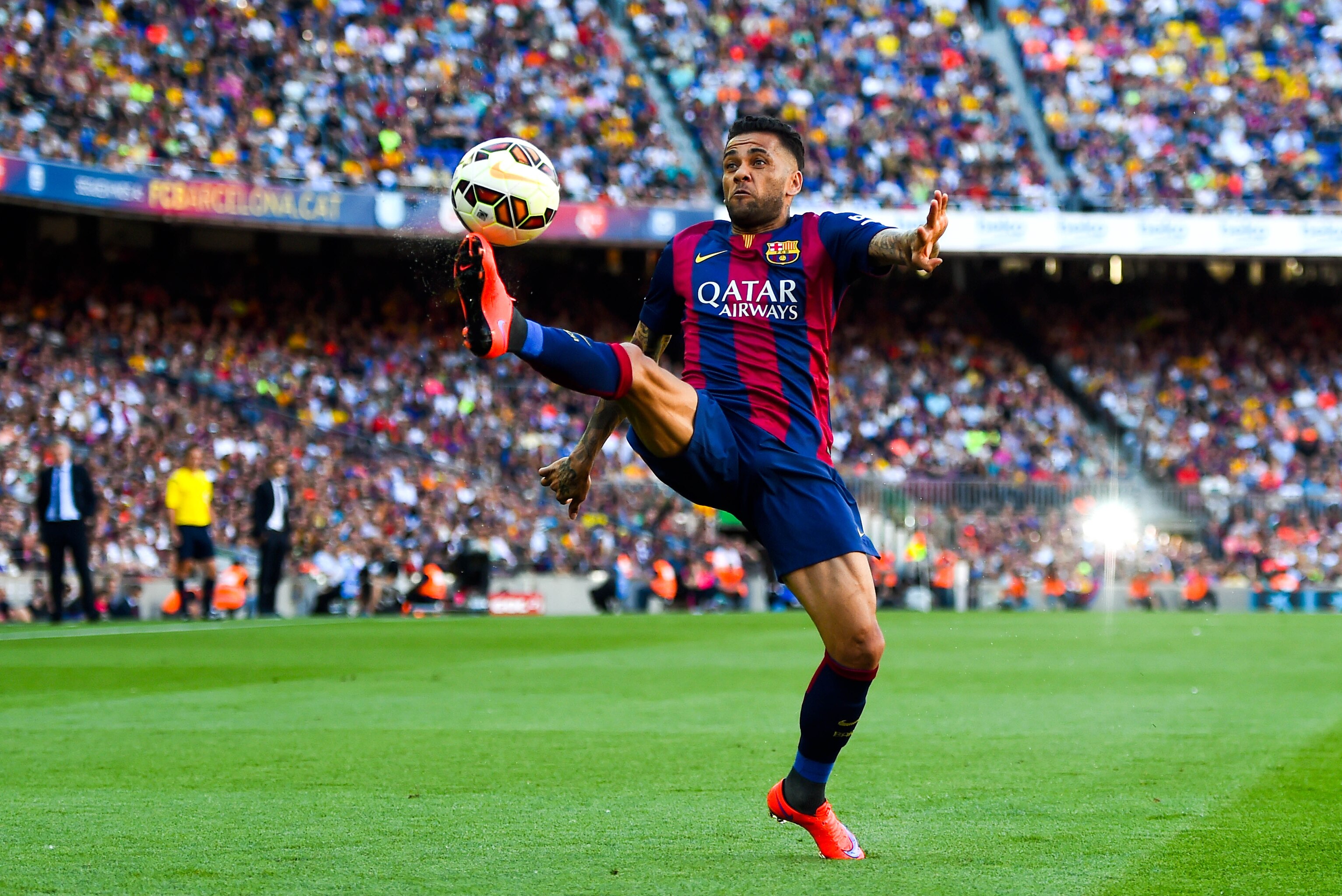 Why Dani Alves Is The Most Frustrating Player In The Barcelona Squad Bleacher Report Latest News Videos And Highlights