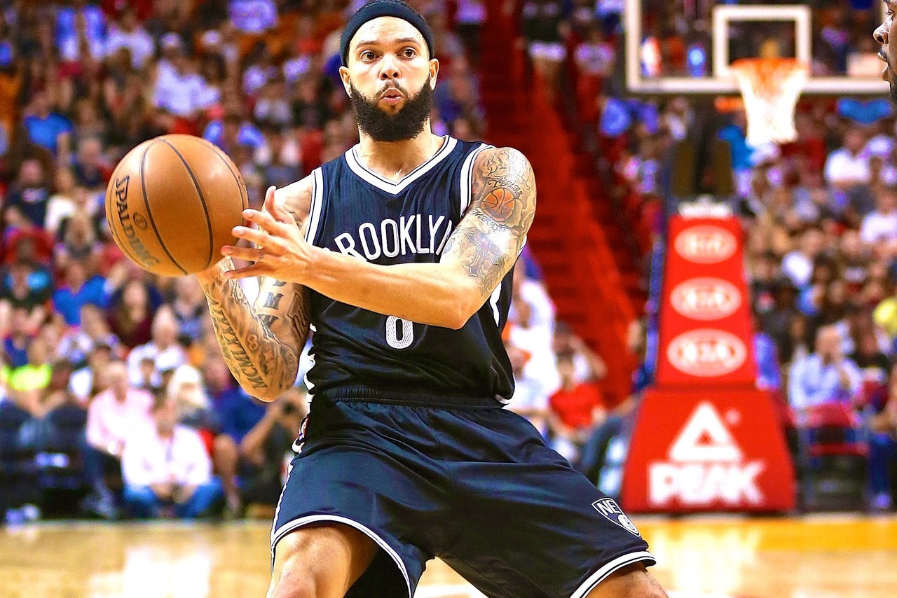 Report: Deron Williams to meet with Mavericks first, then Nets