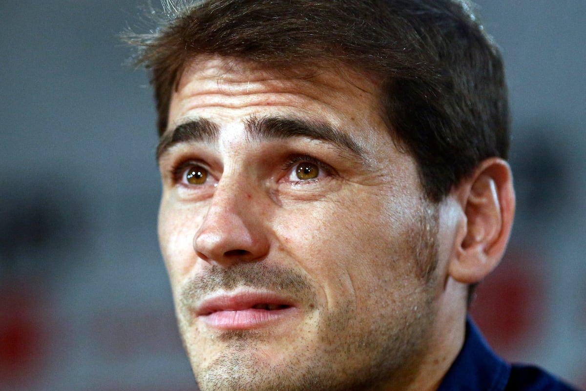 Real Madrid's Official Twitter Account Unfollows Iker Casillas After