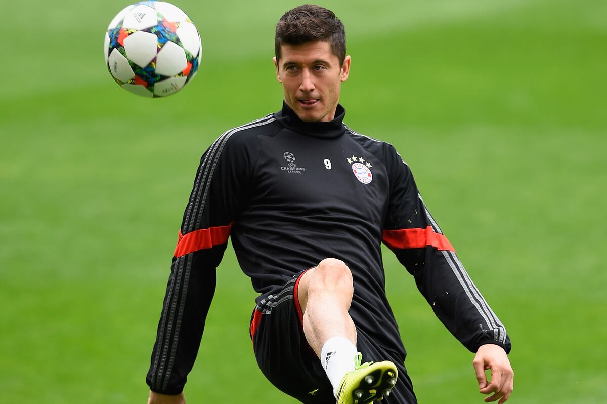 Manchester United Transfer News: Robert Lewandowski Wanted ...